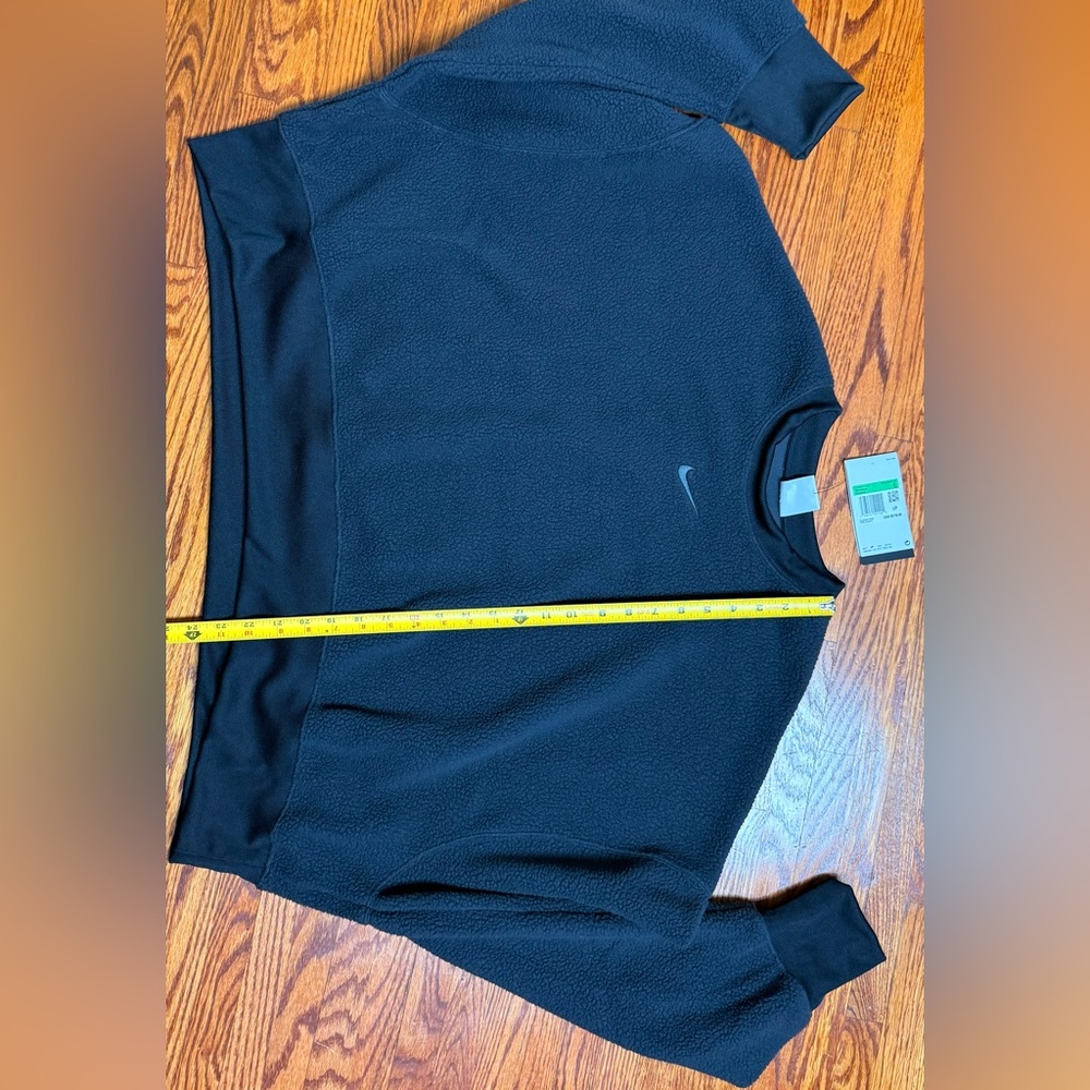 GORGEOUS NIKE CROPPED SWEATSHIRT !!! - Picture 5 of 7